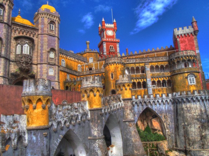 002_palacia-de-pena-sintra_theredlist